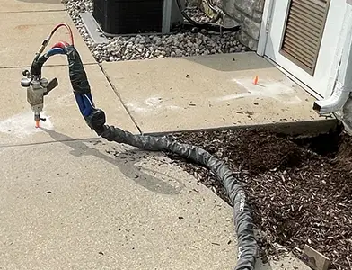 HOAs Apartments Leveling Near Me